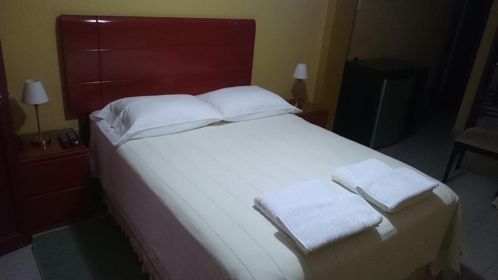Apart Hotel El Canaveral Chincha Alta Szoba fotó